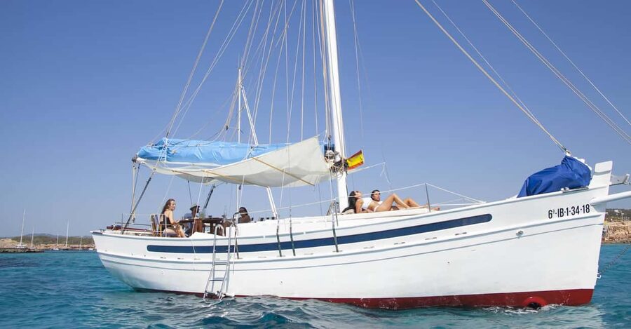 Ibiza: Sunset Private Sailboat with Tapas & Premim Open Bar - Practical details before you book
