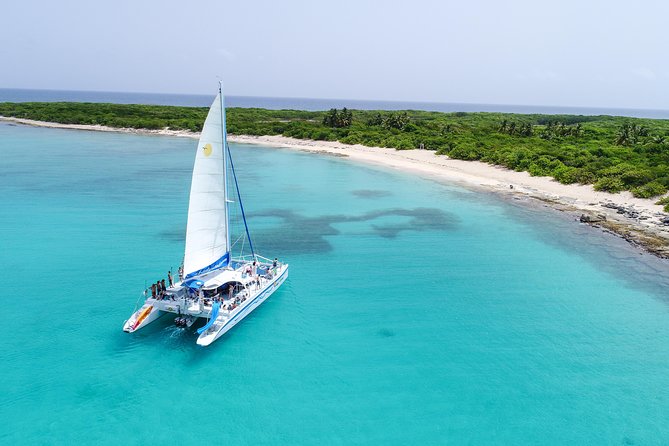 Icacos Island Catamaran Day Sail from Fajardo - How the group size affects the experience