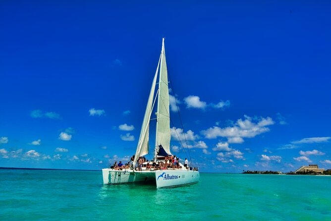 Isla Mujeres Catamaran Sailing Experience with Lunch & Open Bar - Who will enjoy this catamaran day