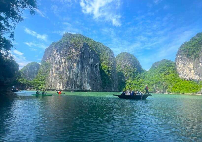 Jade Sails: The most luxurious day cruise explore Lan Ha Bay - Sunset on the way back to Tuan Chau