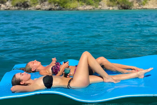 Janise Sailing Afternoon Charter in Fajardo, Puerto Rico - Who will enjoy Janise most