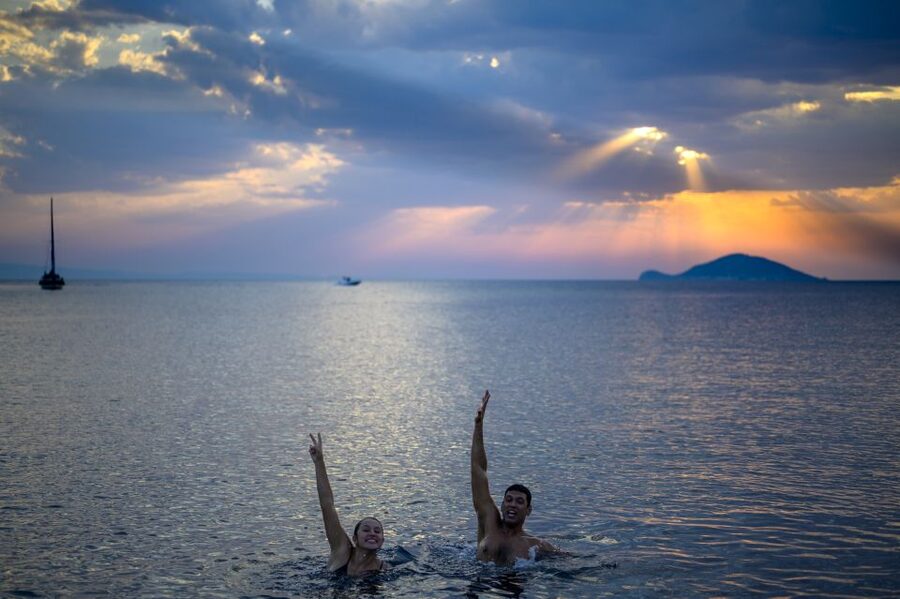 Kassandra: Private Sunset Sailing Cruise with Wine & Fruit - Who will enjoy this cruise most
