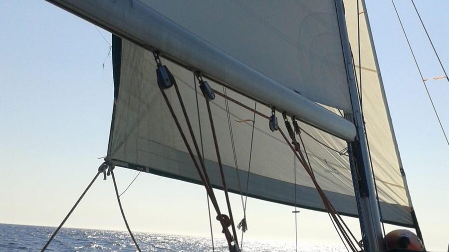 Kassandra: Waterfront Sailing Boat Tour of Secluded Coves - The beach stop and one hour in the water