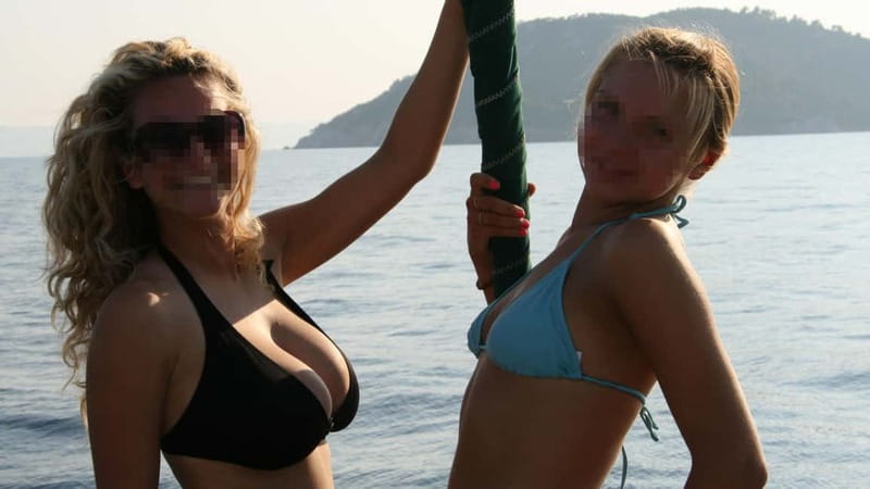 Kassandra: West Sithonia Coves and Islets Sailboat Tour - The skipper’s style and the group atmosphere