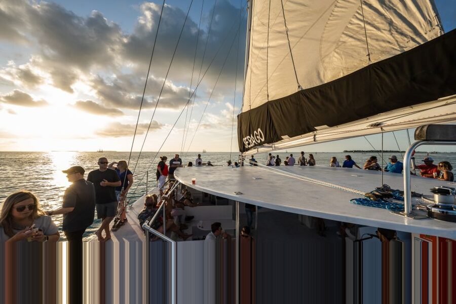 Key West: 2-Hour Sunset Sail with Live Music - Seeing Key West from offshore