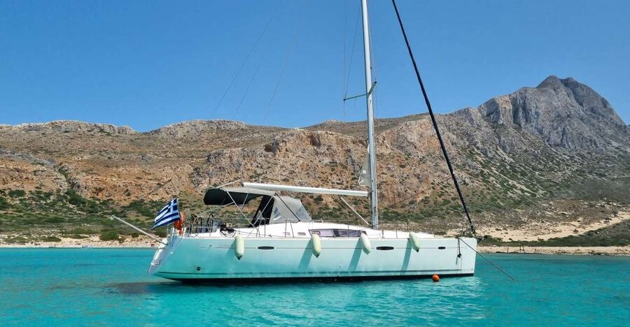 Kissamos: Balos and Gramvousa Private Sailing Trip with Meal - The 1.5-hour sail toward Balos Lagoon