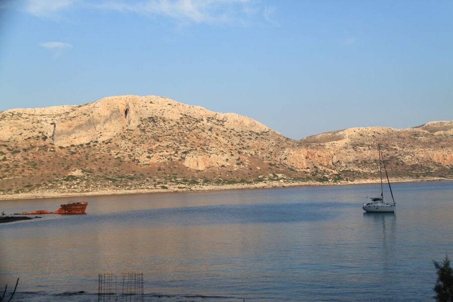 Kissamos: Balos and Gramvousa Private Sailing Trip with Meal - Two hours in the turquoise water at Balos