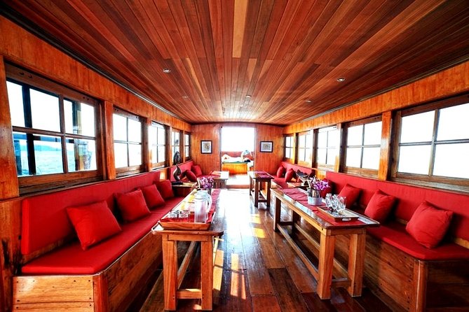 Koh Samui Romantic Sunset Cruise Tour By Red Baron Chinese Sailboat - Who will enjoy the Red Baron most?