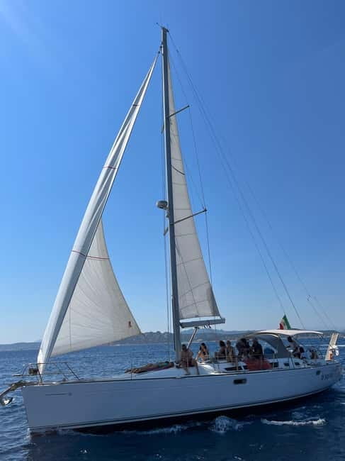 La Maddalena: daily sailing tour archipelago La Maddalena - Santa Maria and the long beach