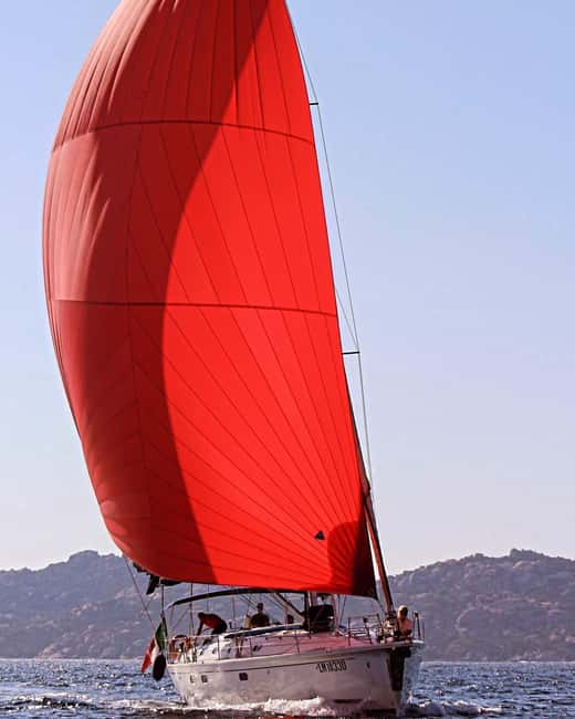 La Maddalena: Full-Day Sailing Trip - Who should book this trip