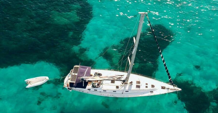 La Maddalena: Full-Day Sailing Trip - The crew makes a real difference