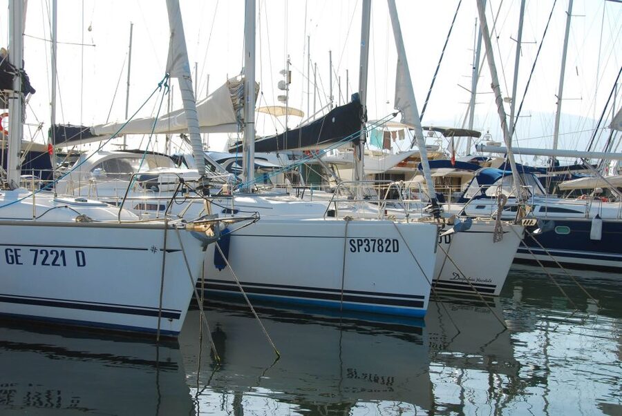 La Spezia: Full-Day Cinque Terre Sailing Tour - Starting at Assonautica in La Spezia