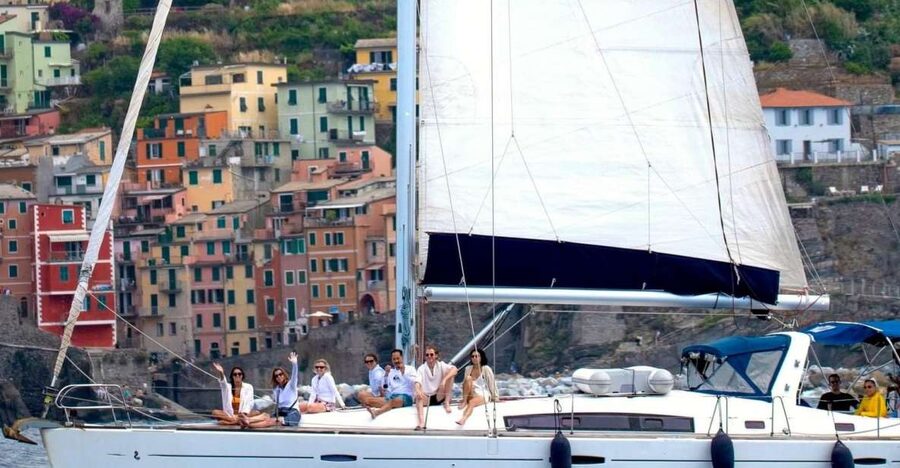 La Spezia : Private Sailboat tour of cinque terre with lunch - Porto Venere and the Gulf of Poets