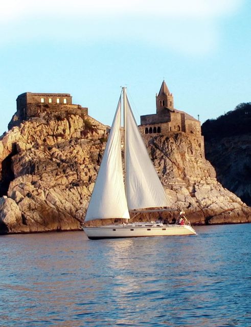 La Spezia : Private Sailboat tour of cinque terre with lunch - Should You Book It?