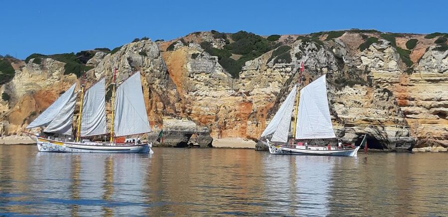 Lagos: Ponta Piedade Sail & Caves Cruise w/Portuguese Tapas - Key points at a glance