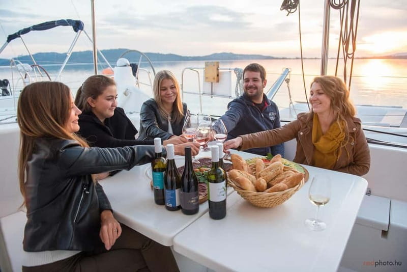 Lake Balaton:Private Sailing Cruise with Skipper - Wine, Snacks, and Optional Food Service