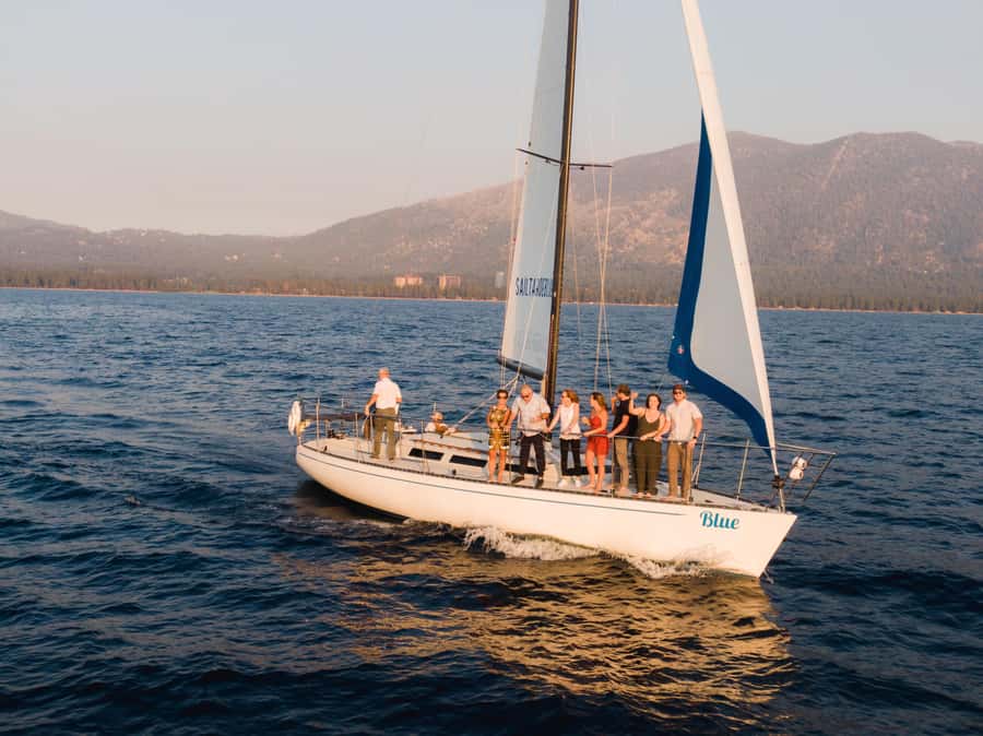 Lake Tahoe: 2-Hour Sailing Cruise with Drinks - Boarding at Ski Run Marina