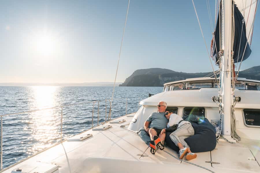 Lake Taupo: Luxury Sailing Catamaran to Māori Rock Carvings - Booking advice for a better day on Lake Taupō
