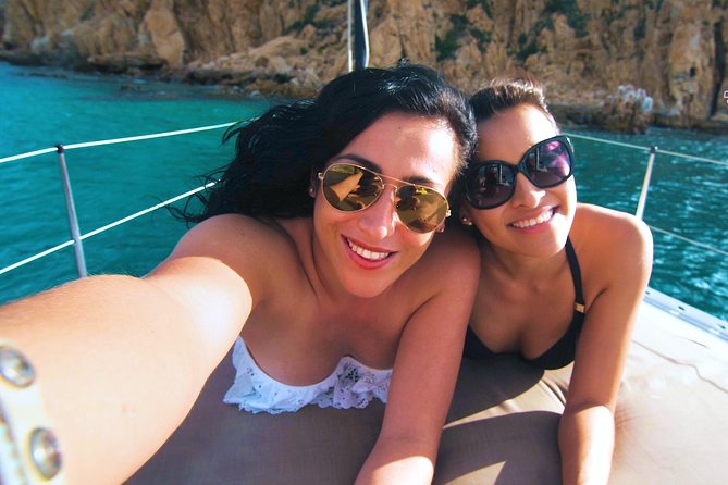 Lands End Luxury Sail and Snorkel Cruise in Cabo San Lucas - Sailing past El Arco and Land’s End
