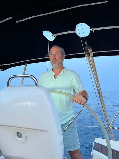 Let your Dream set Sail with Cava - What you see from Moll de Xaloc