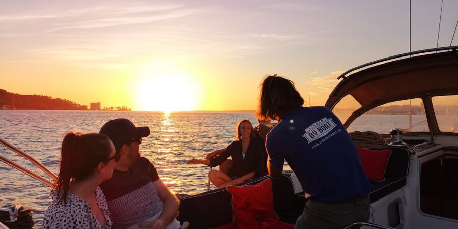 Lisbon: 2-Hour Sunset Sailing Tour on Luxury Sailing Yacht - Starting at Doca de Belém beside the Discoveries Monument