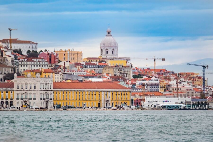 Lisbon 2-Hour Tagus River Sailing Cruise - Should you book the Tagus River sailing cruise?