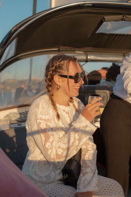 Lisbon 2 Hours Sailing Day Tour and Cruise With Drinks - Jerónimos Monastery and the Belém waterfront
