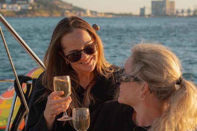 Lisbon 2H Sailing Boat Tour and Cruise With Drinks - Is $48.39 good value?