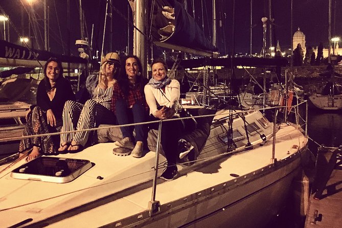 Lisbon by Night Sailing Tour with White or Rosé Wine & Light Snacks - Passing a royal palace and an important art museum
