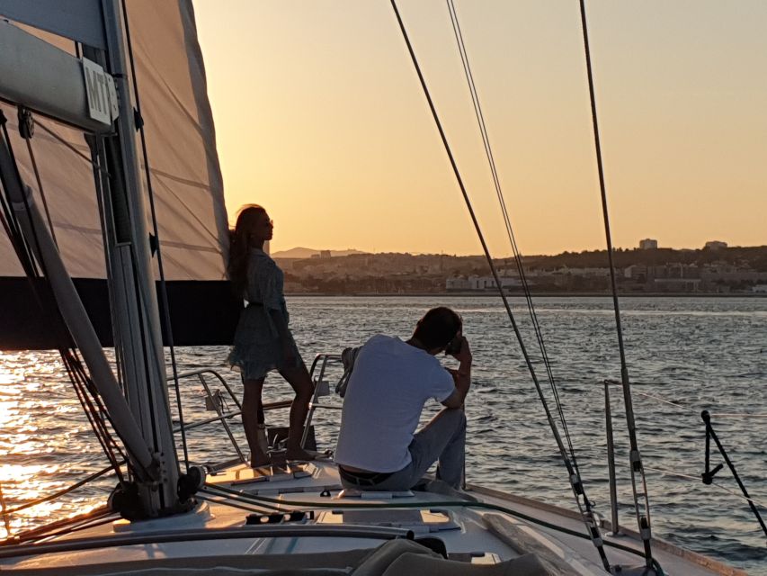 Lisbon: Champagne Sailing Tours - Belém Tower and the Monument to the Discoveries