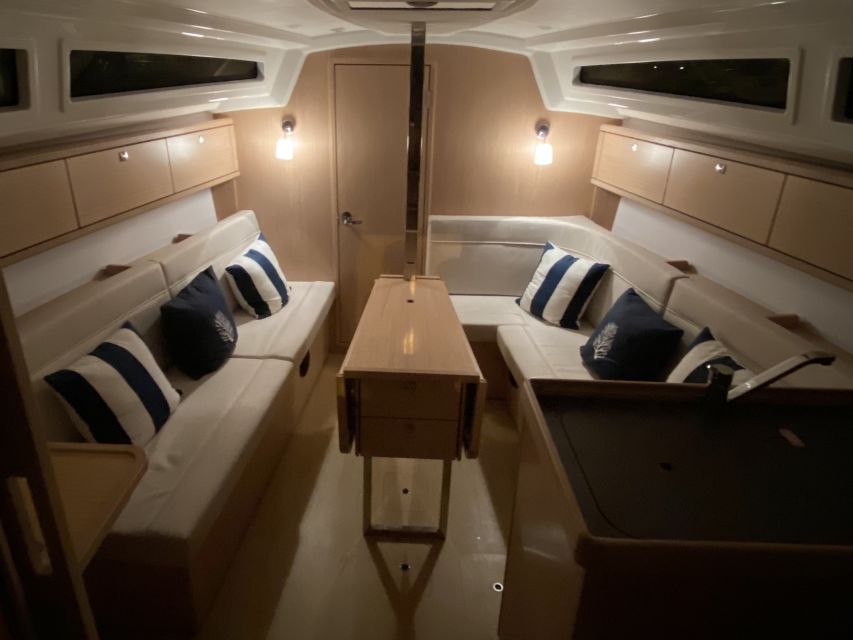 Lisbon: Luxury Sailboat Cruise at Night - Why a night sail is a smart way to see Lisbon