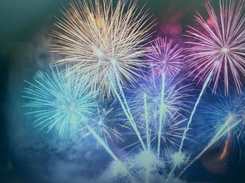 Lisbon: New Year's Eve Fireworks Sail Boat Tour - Is the Lisbon fireworks sail worth booking?