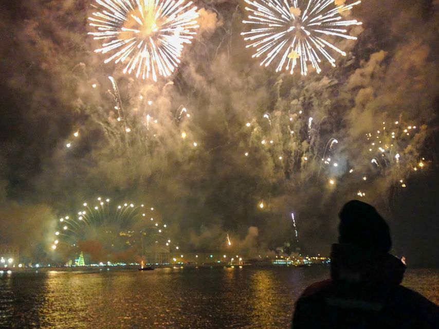 Lisbon: New Year’s Eve Fireworks Tagus River Sailing Cruise - Key details before you book