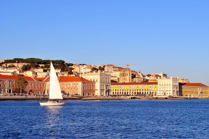 Lisbon New Years Eve Sailing Tour - Why a New Year’s Eve boat ride works in Lisbon