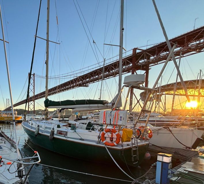 Lisbon: Private Sailing City & Sunset Tour - Under the 25 de Abril Bridge