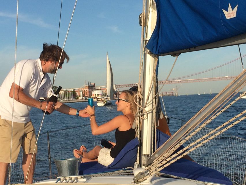 Lisbon: Private Sunset Sailing Tour with Champagne - Turning back toward historic Lisbon