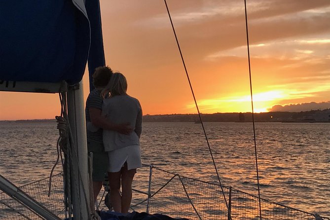 Lisbon River Sunset Sailing Cruise - What the sunset timing adds