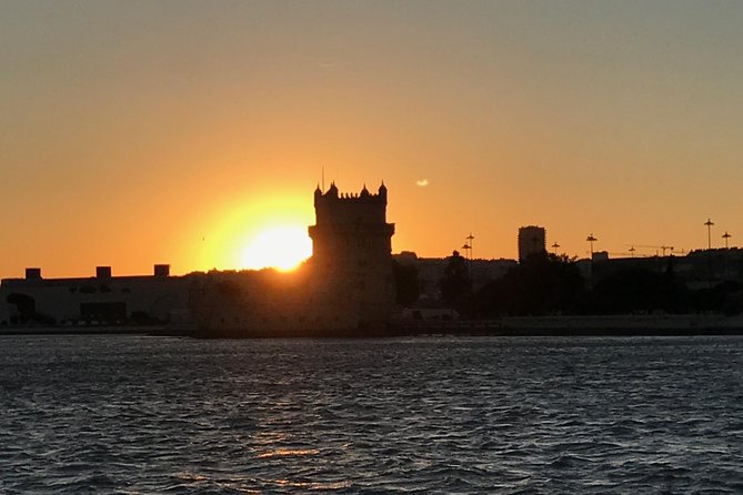Lisbon River Sunset Sailing Cruise - Discoveries at the Padrão dos Descobrimentos
