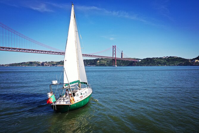 Lisbon's Iconic Waterfront by Sail - Key points to know before you sail