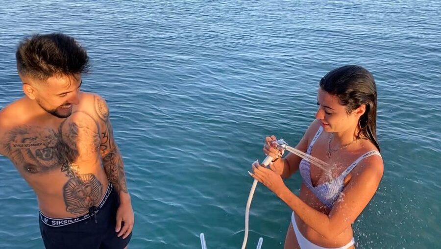 Lisbon: Sailboat Beach Tour - Food, drinks, music, and boat comforts