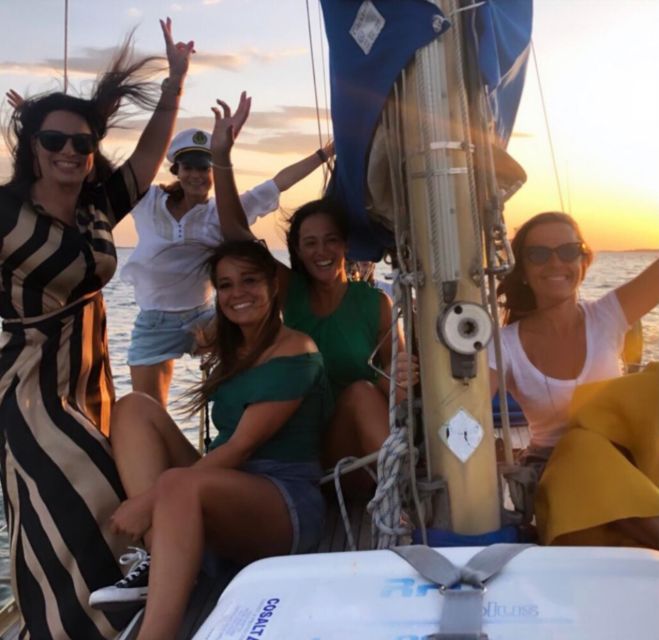 Lisbon: Sailboat Sunset Tour with a Drink - Why Lisbon looks better from the Tagus