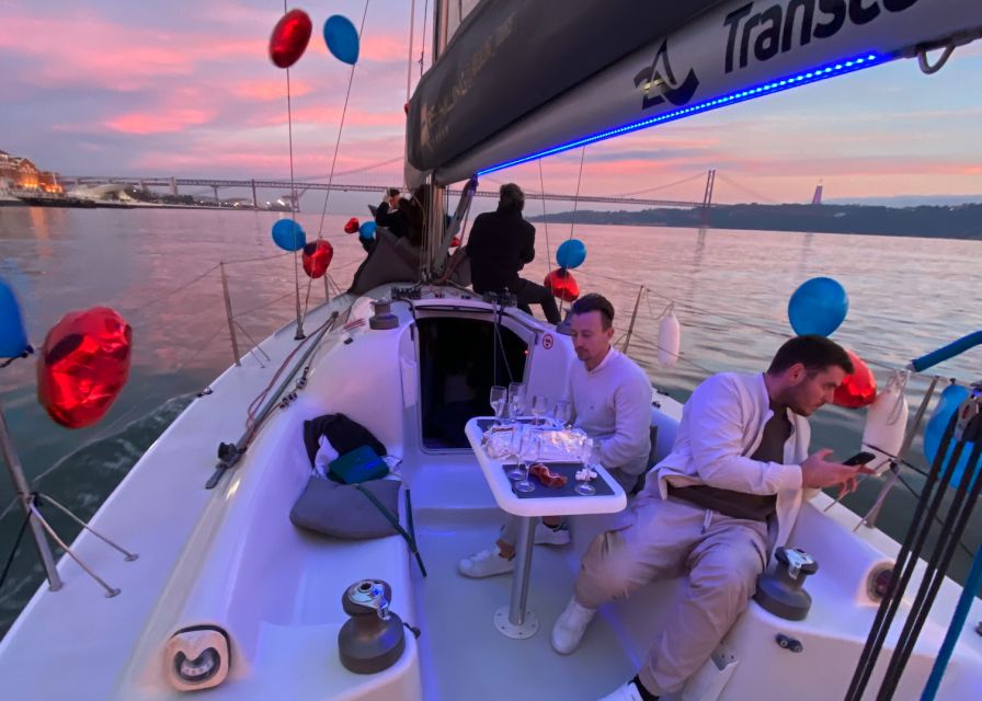 Lisbon: Sailboat Tour w/ Local Guide and Open Bar Green Wine - What the Eight-Person Boat Feels Like