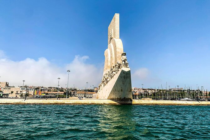 Lisbon Sailing Tour: 2-Hour Cultural Scenic Cruise with Wine - Ajuda Palace and the National Pantheon