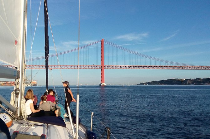 Lisbon Sailing Tour on a Luxury Sailing Yacht with 2 Drinks - The crew makes the difference