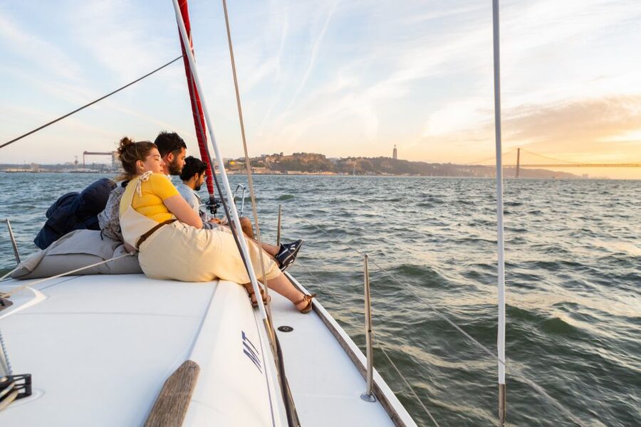 Lisbon: Sailing Tour on the Tagus River - Weather, group size, and comfort