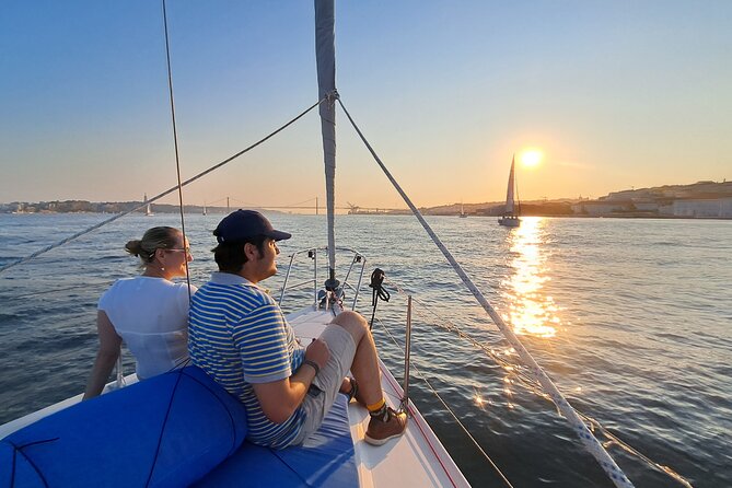 Lisbon: Sunset Sailboat Tour on the Tagus River + Welcome Drink - Why the eight-person limit matters