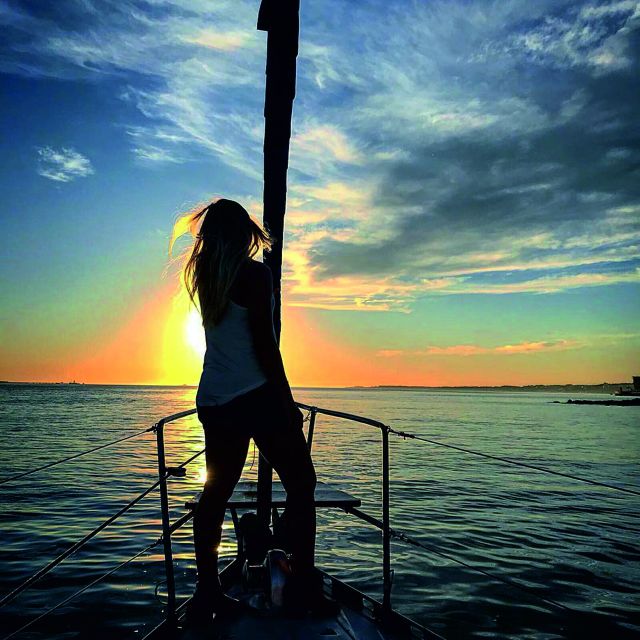 Lisbon: Sunset Sailing Cruise with Wine - Why a sunset sail works so well in Lisbon