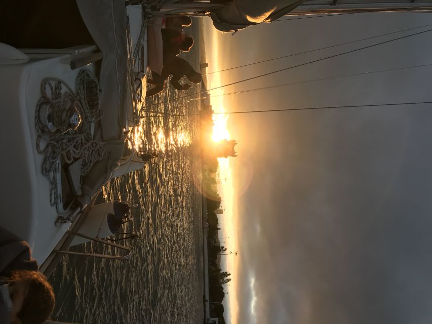 Lisbon Sunset Sailing – Small Group (max 10) Wine & History - Five things to know before you book