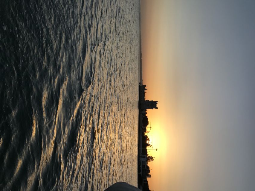 Lisbon Sunset Sailing – Small Group (max 10) Wine & History - A small group that keeps the mood calm