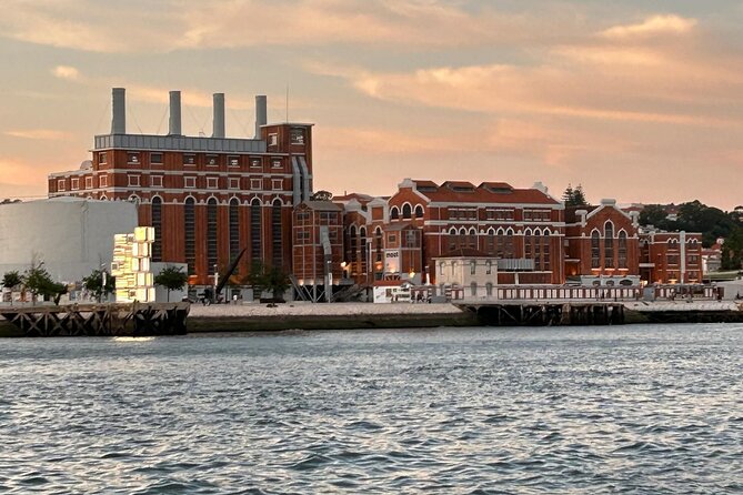 Lisbon: Sunset Sailing with Local Wine & Stunning Views - Jerónimos Monastery and Manueline detail